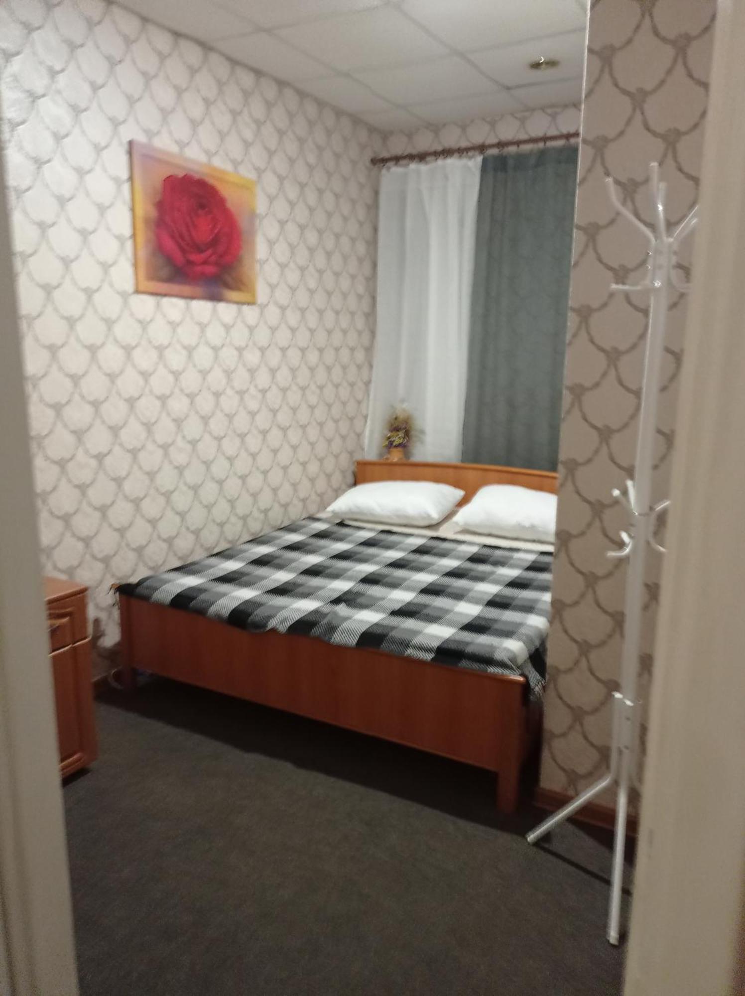 Desyatinnaya Hostel Kiev Habitación foto